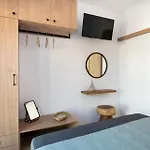 Apartman Khora Apartment- 40m To Sandy *