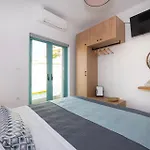 Khora Apartment- 40m To Sandy Hriszí Aktí Haniá
