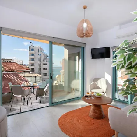 Khora Apartment- 40m To Sandy *