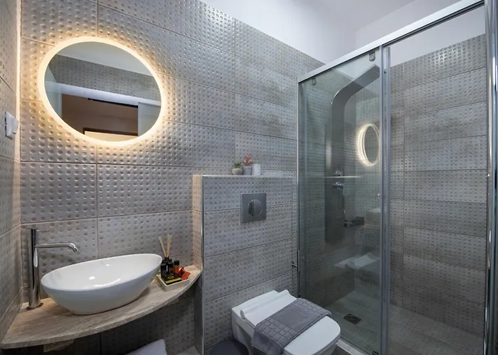 Khora Apartment- 40m To Sandy