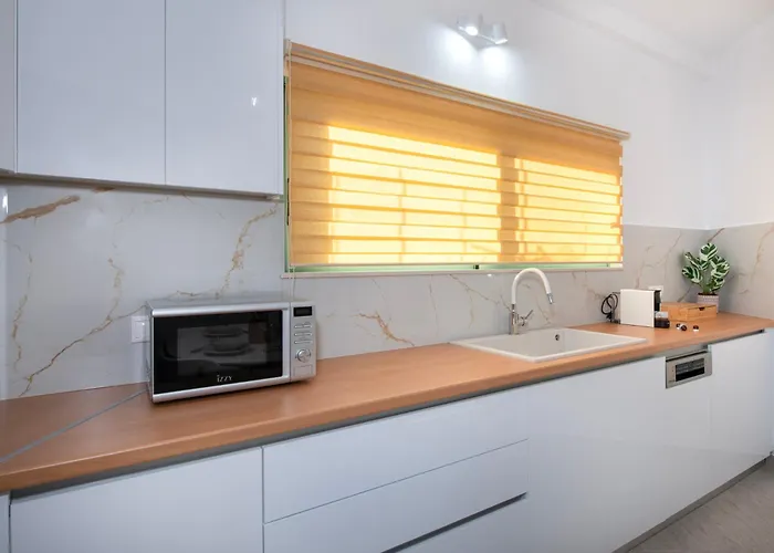 Khora Apartment- 40m To Sandy 公寓