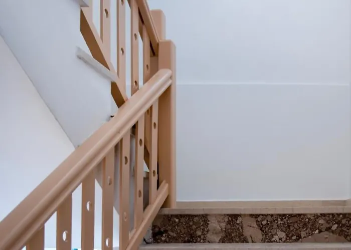 Khora Apartment- 40m To Sandy